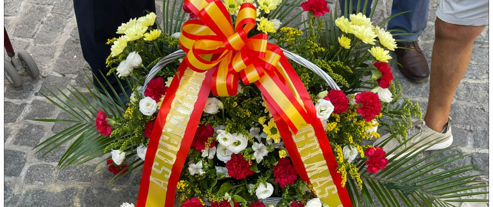 La AVT participa en la ofrenda floral a la Virgen de las Angustias en Granada